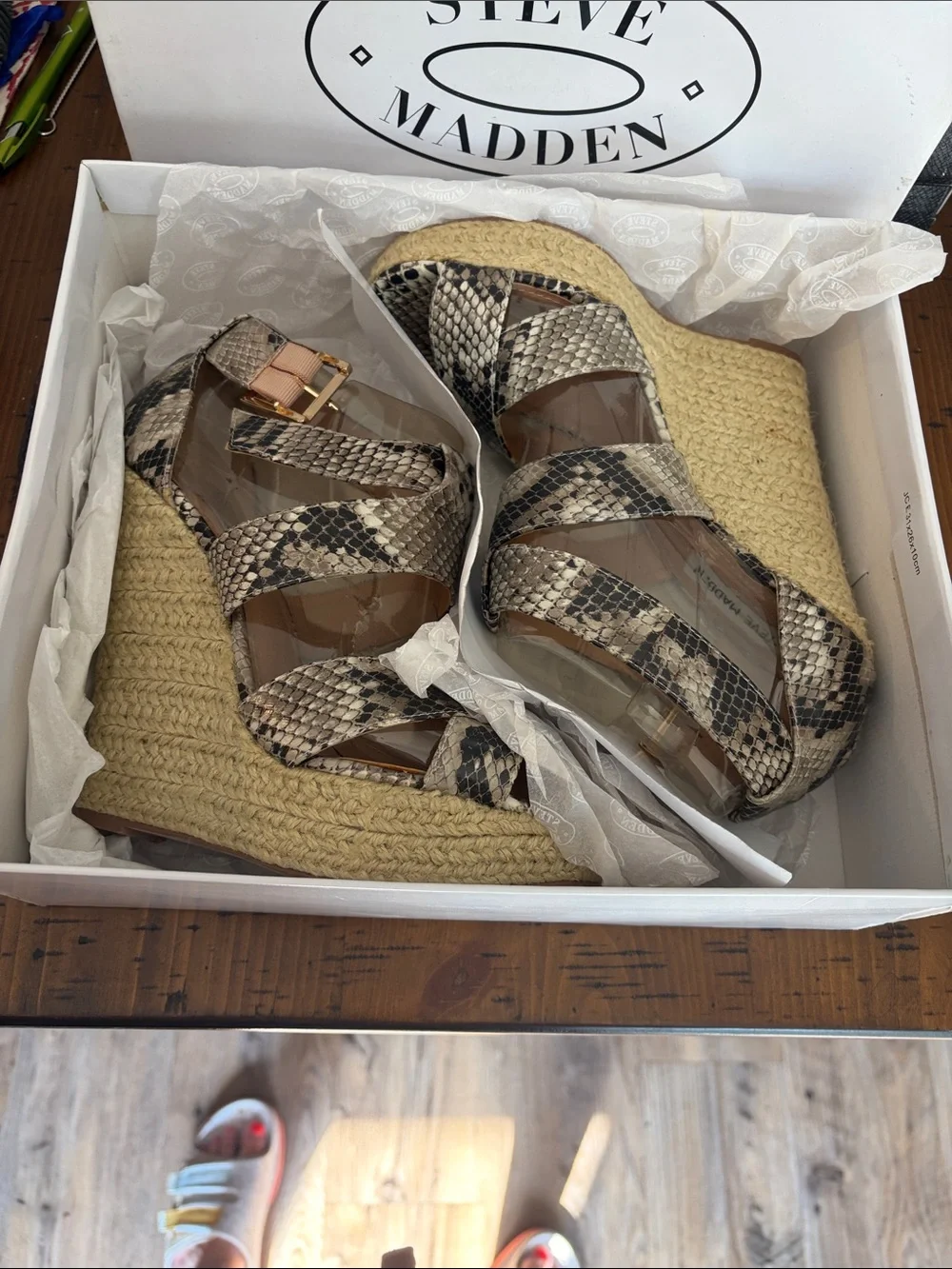 Steve Madden strappy snake